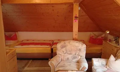 Schlafplatz im Hintergrund