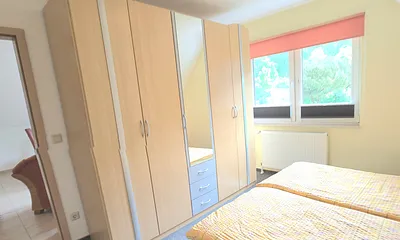 1. Schlafzimmer
