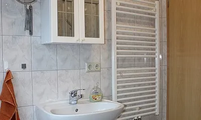 Bad mit Dusche