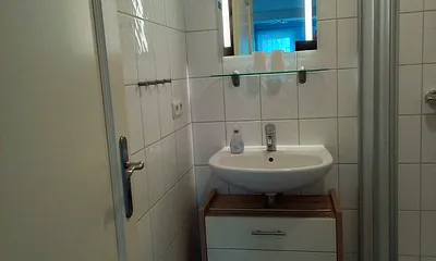 Dusche und WC