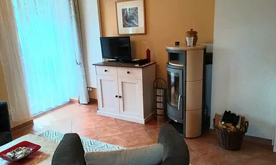 Balkontür und Kamin