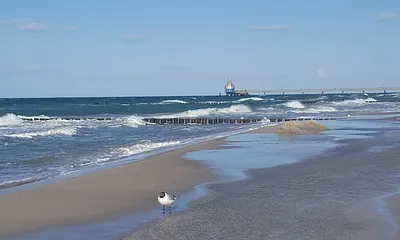 Sandstrand von Zingst 500 mit entfernt