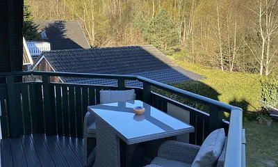 Balkon mit schöner Sitzgarnitur