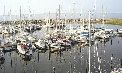 kleiner Fischerei- u. Yachthafen in Glowe