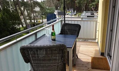 Genießen Sie auf dem Balkon Ihr Frühstück.