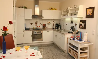 Großzügige Küche mit allem Komfort