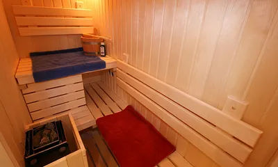 eigene Sauna.... direkt am Bad angeschlossen