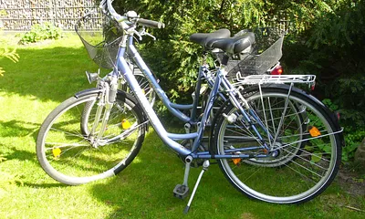 2 Fahrräder Marke "Herkules" stehen Ihnen kostenlos zur Verfügung