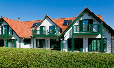 Balkon (in der Mitte)