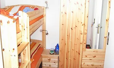 Kinderschlafzimmer mit Etagenbett (90*200)