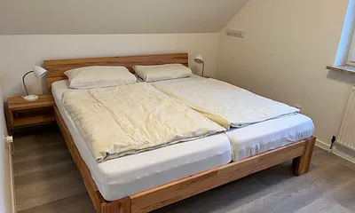 2. Schlafzimmer