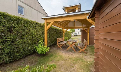 Grillplatz und Fahrradschuppen