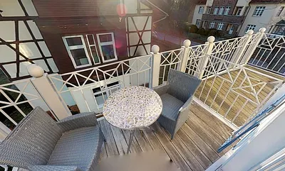 Blick von der Essecke bis zum Achterwasser