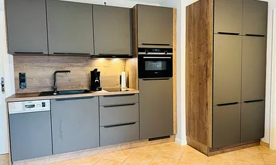 Vollausgestattete Küchenzeile