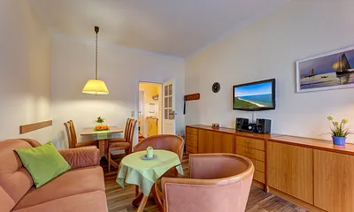 Wohnzimmer mit Schlafcouch