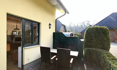 Terrasse mit Grillmöglichkeit