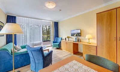 Wohnzimmer mit Flat-TV