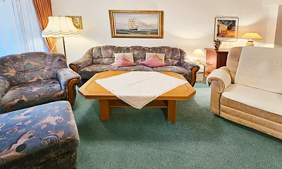 Sitz- und Polstermöbel