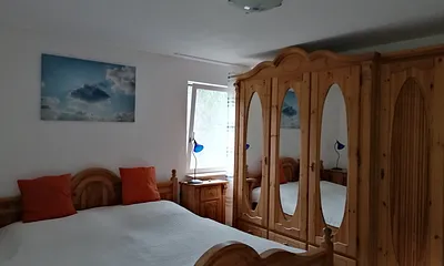 Schlafzimmer EG mit Doppelbett