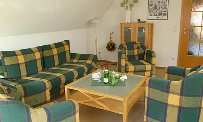 Hochwertige großzügige Dachgeschoßwohnung am Deich, 2-Zimmer-Ferienwohnung (Nr.15)