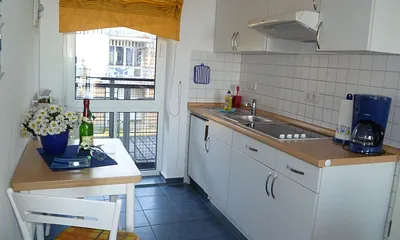 Hochwertige, komplett ausgestattete Küche