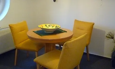 Sitzecke am Bullauge