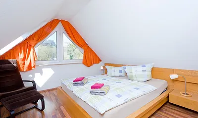 3. Schlafzimmer mit Doppelbett