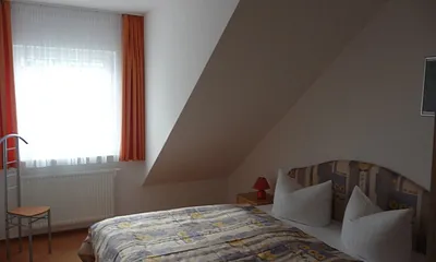 1. Schlafzimmer