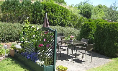 Sitzecke und Grillplatz