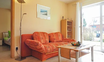 das Sofa läßt sich schnell als zusätzliche Schlafgelegenheit umfunktionieren