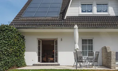 eine gepflegte Außenanlage umgibt die FeWo Seestern