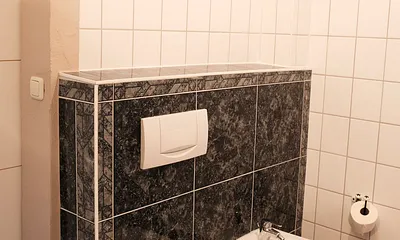 Badezimmer - Toilette, Bidet