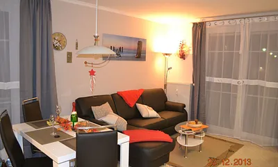 moderne Sitzelementgruppe in Leder