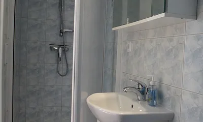 Bad mit ebenerdiger Dusche