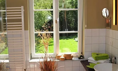 Bad mit Dusche App. Waldblick