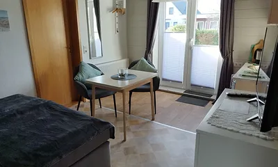 Wohnraum- Schlafraum 