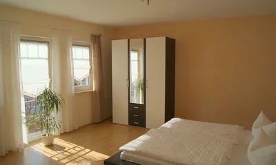 Schlafzimmer mit Blick über Sellin/auf den Selliner See