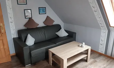 Wohnküche mit Schlafsofa