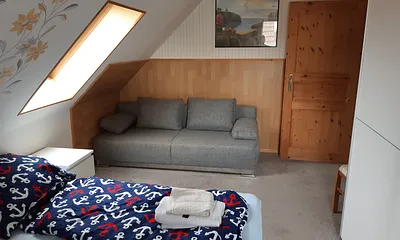 Schlafzimmer mit  Schlafsofa