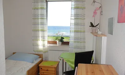 Kinderzi. FeWo Meerbl. Bett 190x90