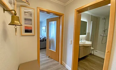 Flur mit Garderobe