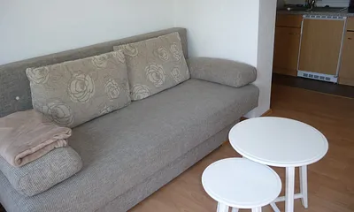 Einfach ausklappen, und Sie können auch zu zweit bequem schlafen  