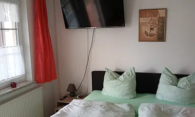 Schlafen / Fernseher