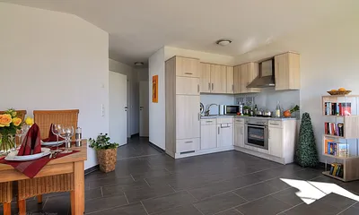 Der Ess.-und Küchenbereich ist großzügig und komfortabel ausgestattet.