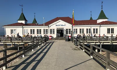 historische Seebrücke in Ahlbeck 