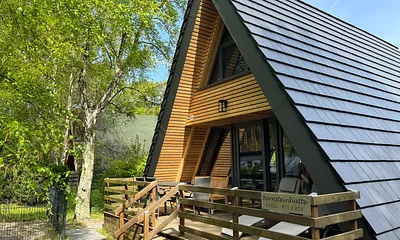 Veranda mit Gartenmöbeln