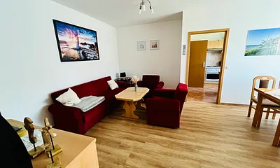 Der Essbereich im Wohnzimmer