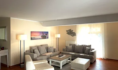 Villa Jugendglück, 3-Zimmer-Ferienwohnung (App.1)