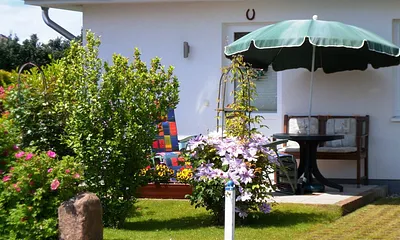 Terrasse mit Grillmöglichkeit