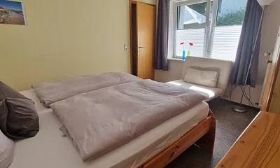 Schlafzimmer Ansicht 1
